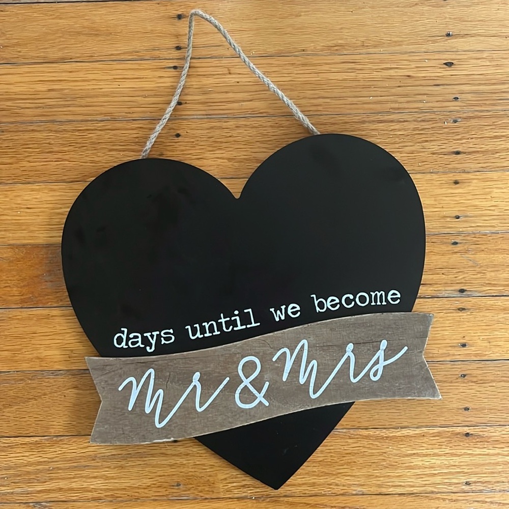 Countdown to wedding chalkboard